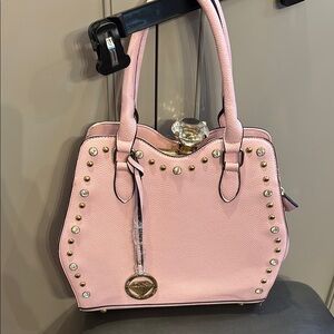 New Traci Lynn pink diamond closure handbag